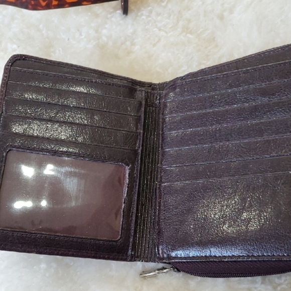 Rolfs Dark Brown Leather Wallet - Picture 10 of 12